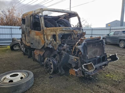4V4NC9EH2NN****** 2022 Volvo VNL64T760