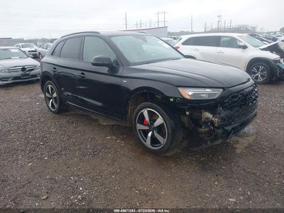 WA1EAAFY1R2****** 2024 Audi Q5
