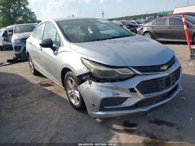 1G1BE5SM6J7****** 2018 Chevrolet Cruze