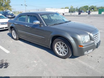 2C3CA4CD7AH****** 2010 Chrysler 300