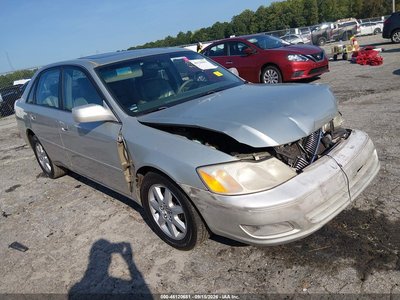 4T1BF28B1YU****** 2000 Toyota Avalon