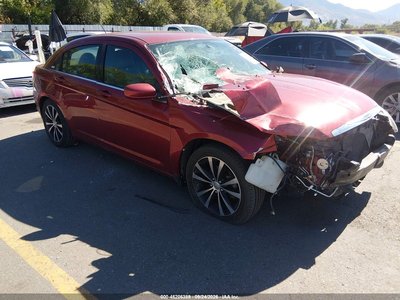 1C3CCBCG0DN****** 2013 Chrysler 200