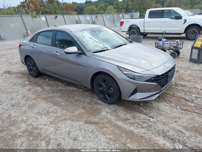 KMHLM4AJ1PU****** 2023 Hyundai Elantra Hybrid
