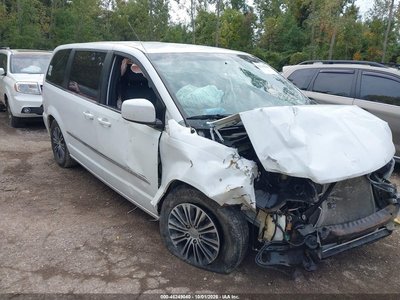 2C4RC1HG5ER****** 2014 Chrysler Town & Country