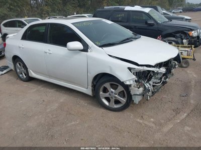 5YFBU4EE8CP****** 2012 Toyota Corolla