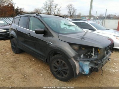 1FMCU9GD0JU****** 2018 Ford Escape