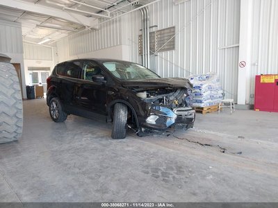 1FMCU9GD8KU****** 2019 Ford Escape