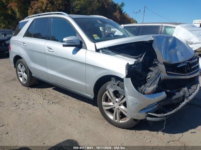 4JGDA5HBXDA****** 2013 Mercedes-Benz M-Class