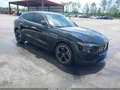 ZN661XUA2KX****** 2019 Maserati Levante