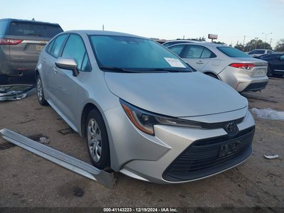 5YFB4MDE9RP****** 2024 Toyota Corolla