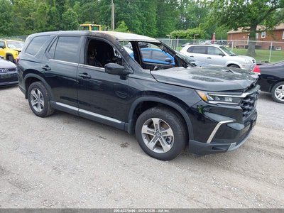 5FNYG1H48SB****** 2025 Honda Pilot