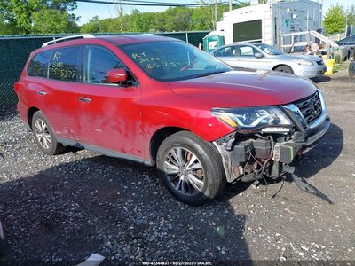 5N1DR2MM4HC****** 2017 Nissan Pathfinder