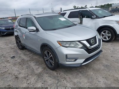 5N1AT2MT7HC****** 2017 Nissan Rogue