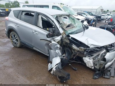 2T3BFREV3JW****** 2018 Toyota RAV4