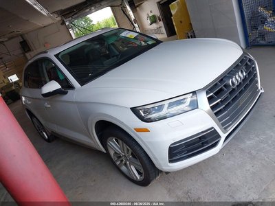 WA1BNAFY1J2****** 2018 Audi Q5