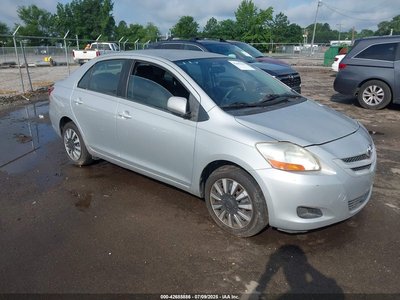 JTDBT903271****** 2007 Toyota Yaris