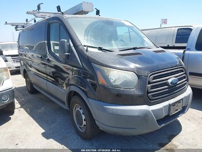 1FTYE1YM9GK****** 2016 Ford Transit 150