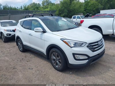 5XYZUDLB9GG****** 2016 Hyundai Santa Fe