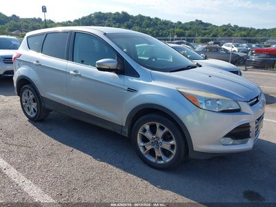 1FMCU0HX4DU****** 2013 Ford Escape