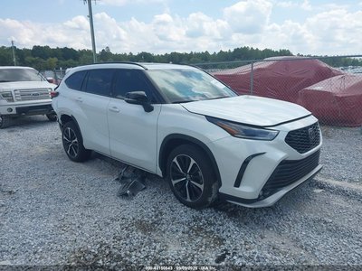 5TDLZRBH5NS****** 2022 Toyota Highlander