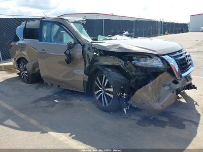 5N1DR3DJ7RC****** 2024 Nissan Pathfinder
