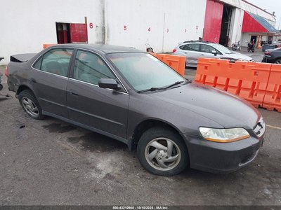 1HGCG5645WA****** 1998 Honda Accord