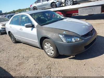 1HGCM56383A****** 2003 Honda Accord