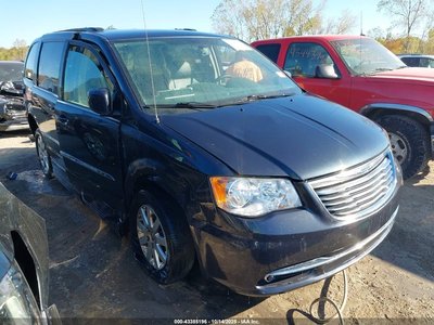 2C7WC1BG2ER****** 2014 Chrysler Town & Country