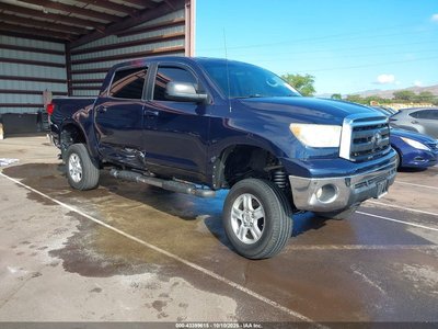 5TFEY5F12CX****** 2012 Toyota Tundra