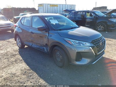 2022 Nissan Kicks