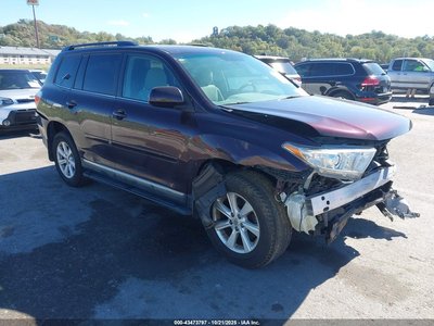 5TDBK3EHXBS****** 2011 Toyota Highlander