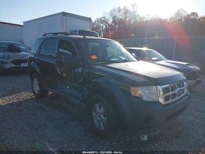 1FMCU0DG2BK****** 2011 Ford Escape