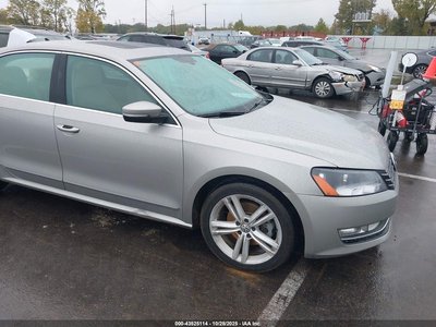 1VWCN7A3XDC****** 2013 Volkswagen Passat