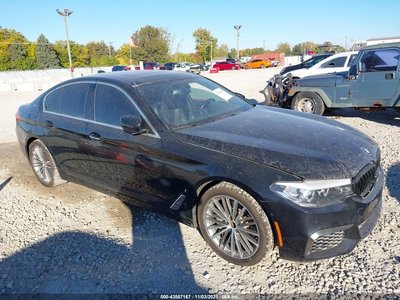 WBAJB1C59JG****** 2018 BMW 5 Series