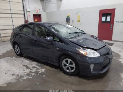 JTDKN3DU0F0****** 2015 Toyota Prius