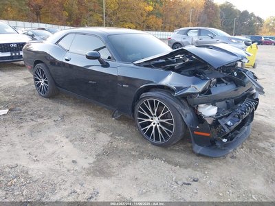 2C3CDZGG1JH****** 2018 Dodge Challenger