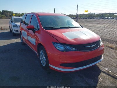 2C4RC1CG7PR****** 2023 Chrysler Voyager