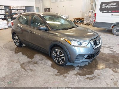 2020 Nissan Kicks