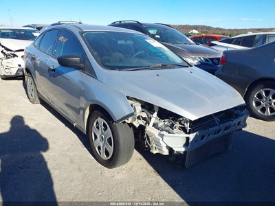 1FADP3E20HL****** 2017 Ford Focus