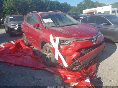 JTMWFREV7GJ****** 2016 Toyota RAV4