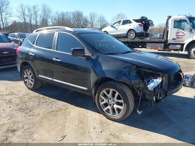 JN8AS5MV1DW****** 2013 Nissan Rogue