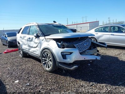 1FM5K8HT0JG****** 2018 Ford Explorer