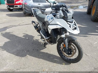 WB10M2308R6****** 2024 BMW R 1300 GS
