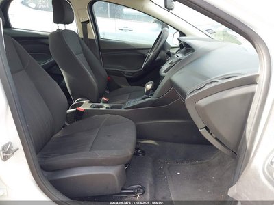 1FADP3E25GL****** 2016 Ford Focus