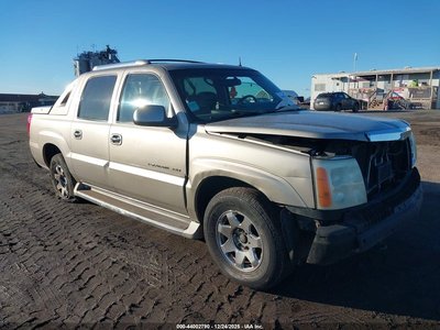 3GYEK63N92G****** 2002 Cadillac Escalade ESV
