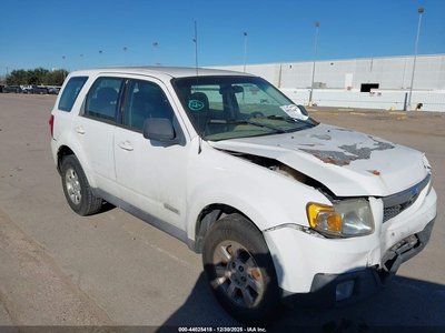 4F2CZ02Z18K****** 2008 Mazda Tribute