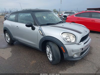 WMWSS5C59FW****** 2015 MINI Paceman