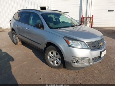 1GNKRFKD6FJ****** 2015 Chevrolet Traverse
