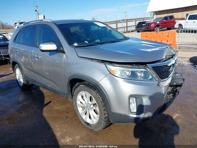 5XYKU4A79FG****** 2015 Kia Sorento