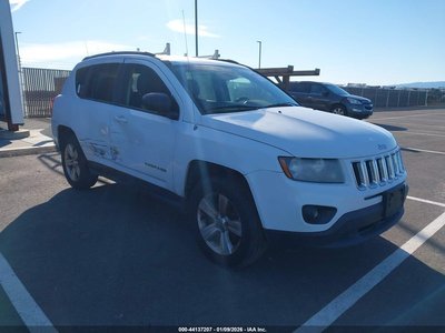 1C4NJCBA6GD****** 2016 Jeep Compass